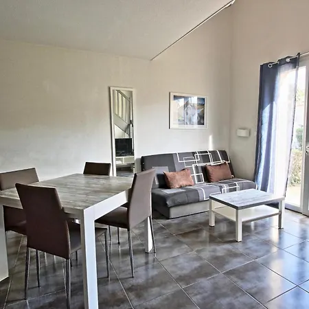 F2 Piscine Et Jardin - Saint-cyprien * 圣西普里安